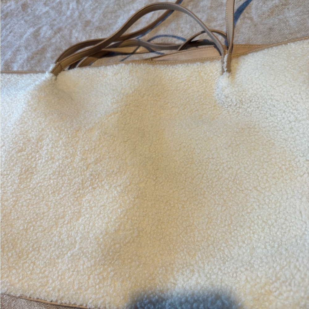 Universal Thread Tote - image 3